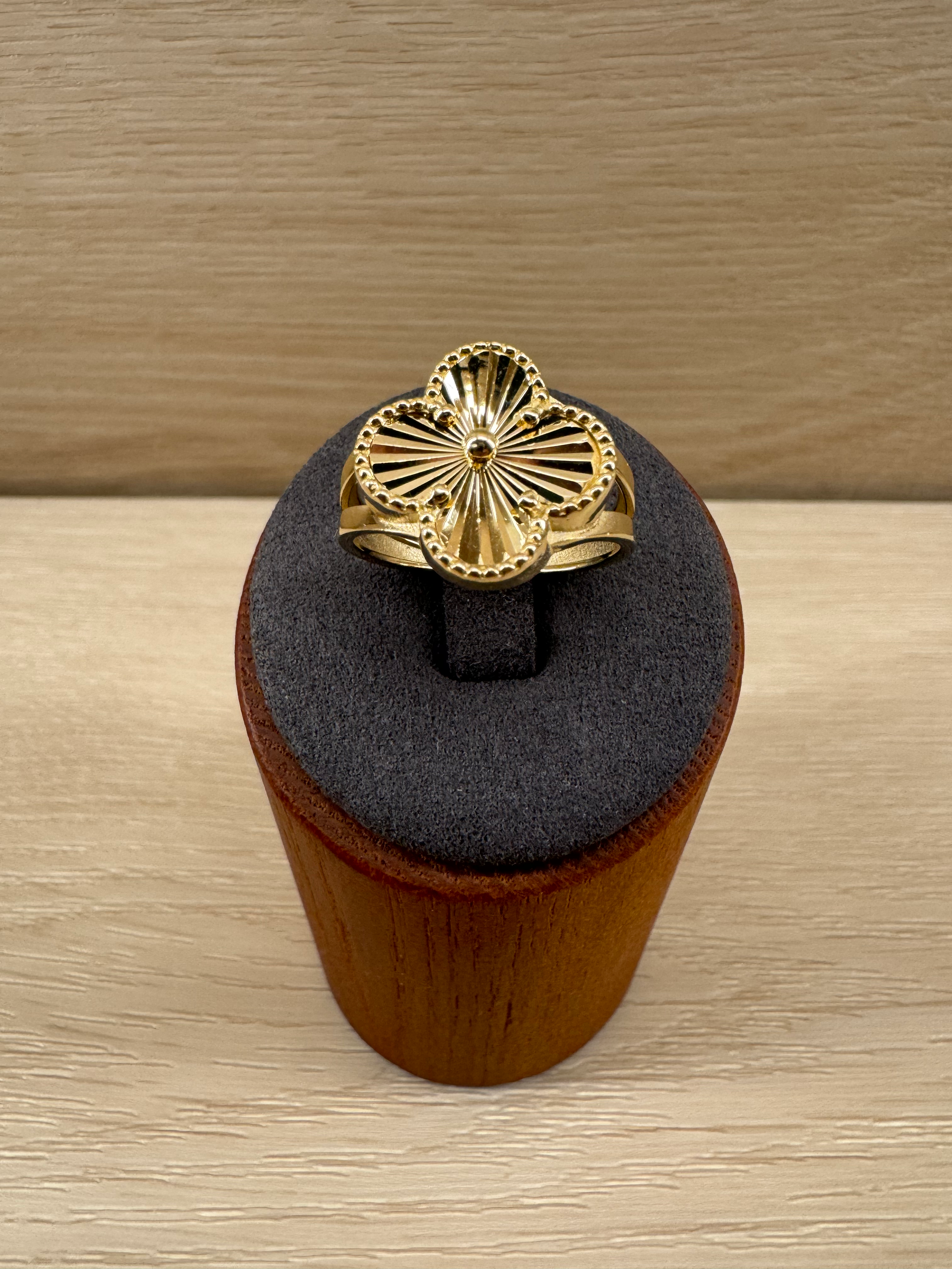 14K Gold Large Flower Ring