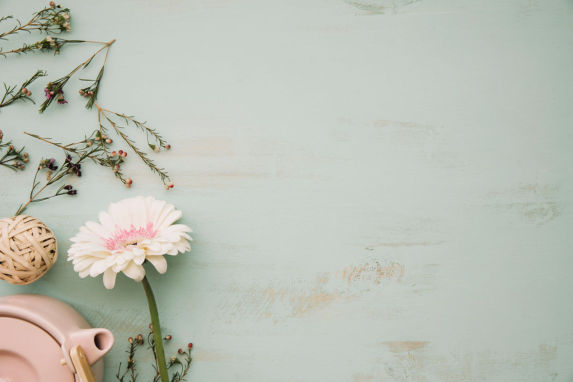 flower-near-teapot.jpg