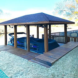 Boathouse builder Lake Conroe Texas custom marine construction