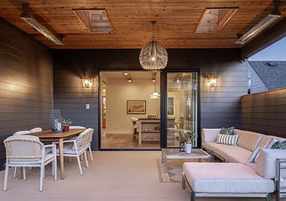 IMG_7904 (1)_edited.jpg