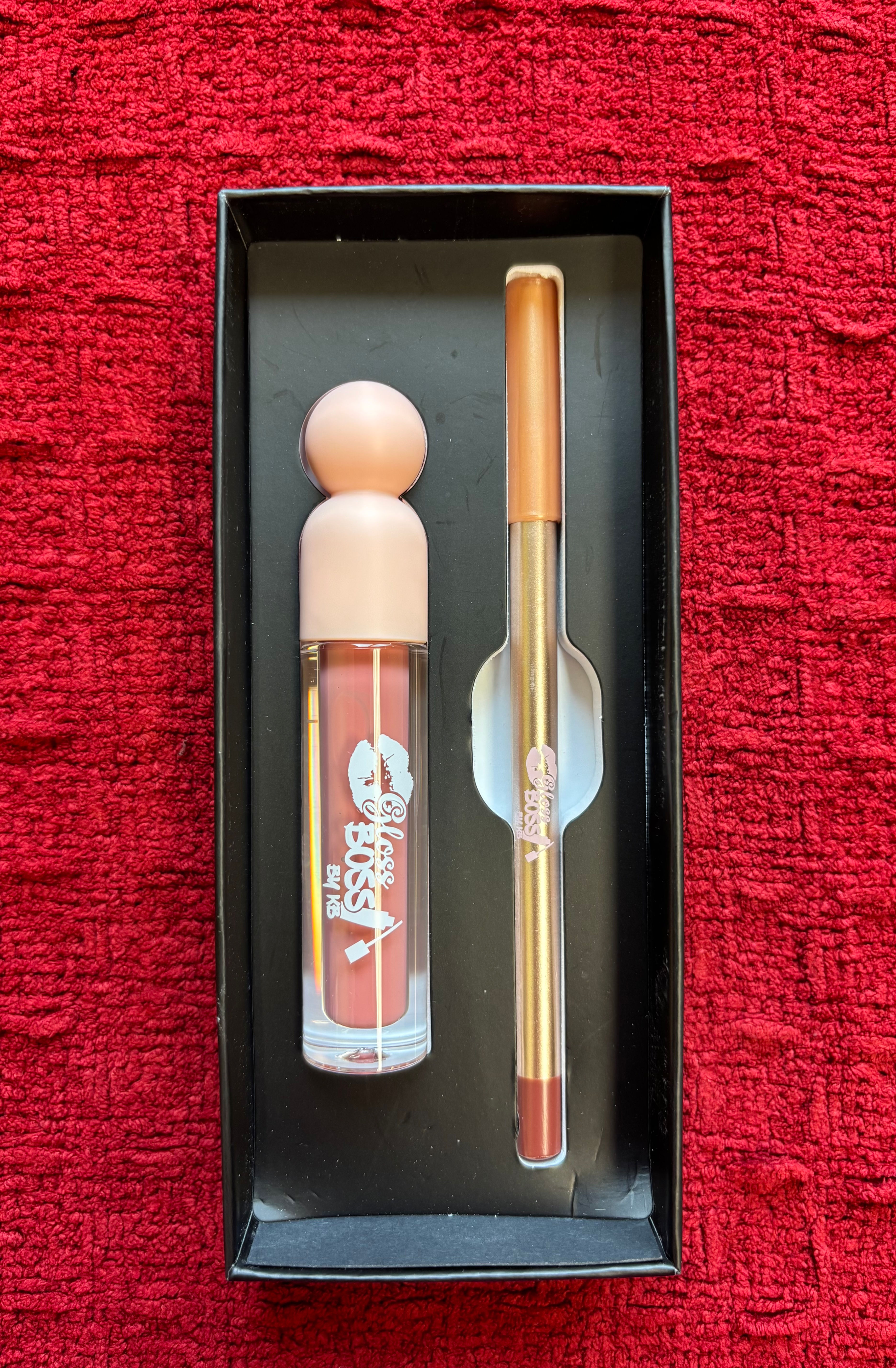 "Barely There Lip Kit