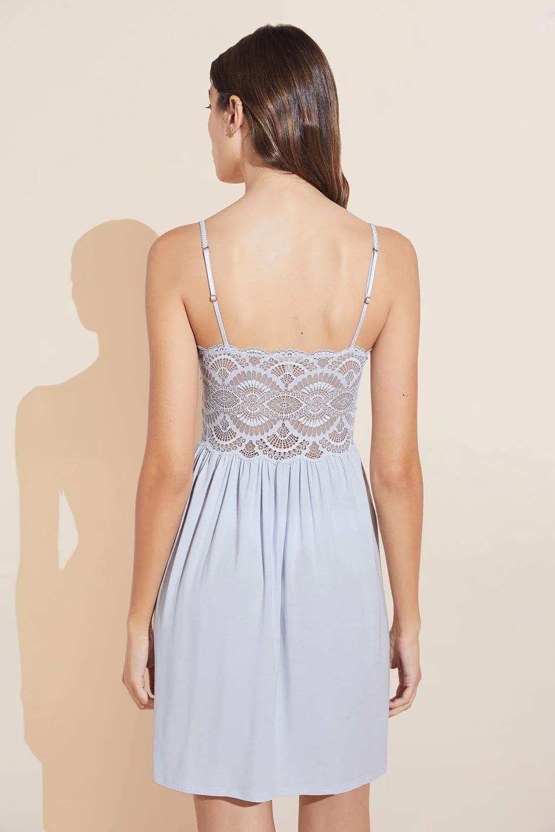 Mariana $128