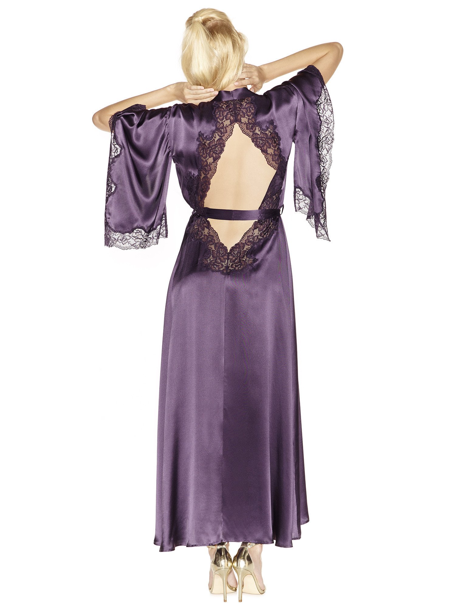 31. Estrella Long Kimono $307. S-L. Ink