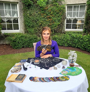 Meet your Tarot reader