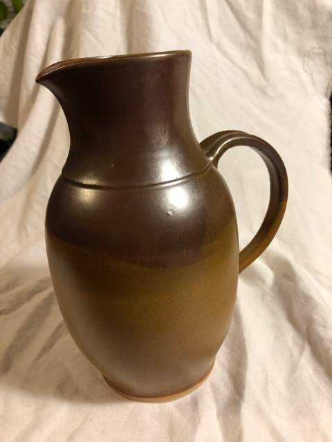 Lee Beaton Studio Ceramics, functional, sculpture, organic forms and intricate textures, often inspired by the natural world