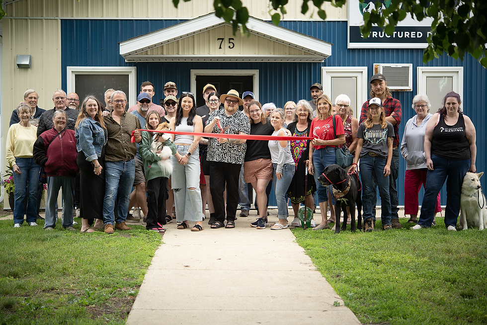 photo of community with dog trainer and roomers