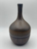 Lee Beaton Studio Pottery, functional, sculpture, organic forms and intricate textures, often inspired by the natural world