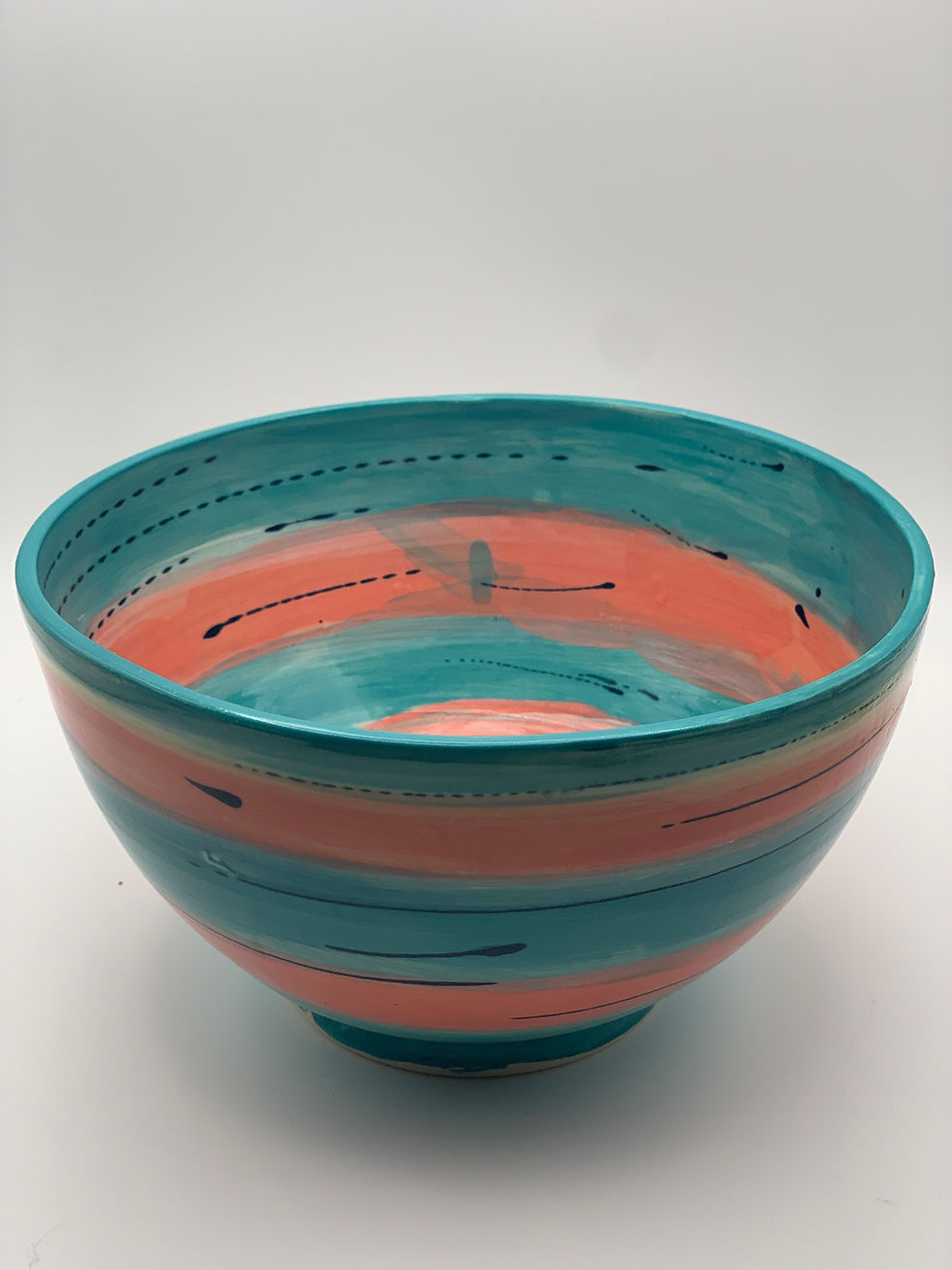 Lee Beaton Studio Pottery, functional, sculpture, organic forms and intricate textures, often inspired by the natural world