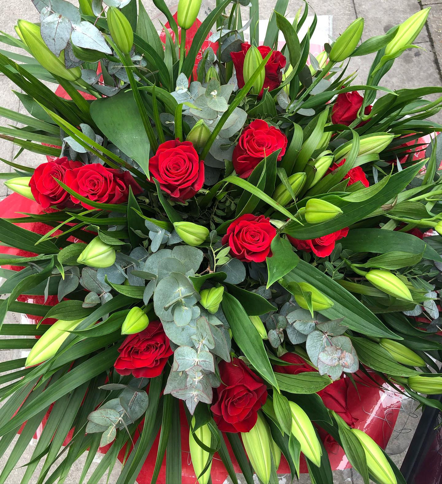 deluxe red roses and white lillies