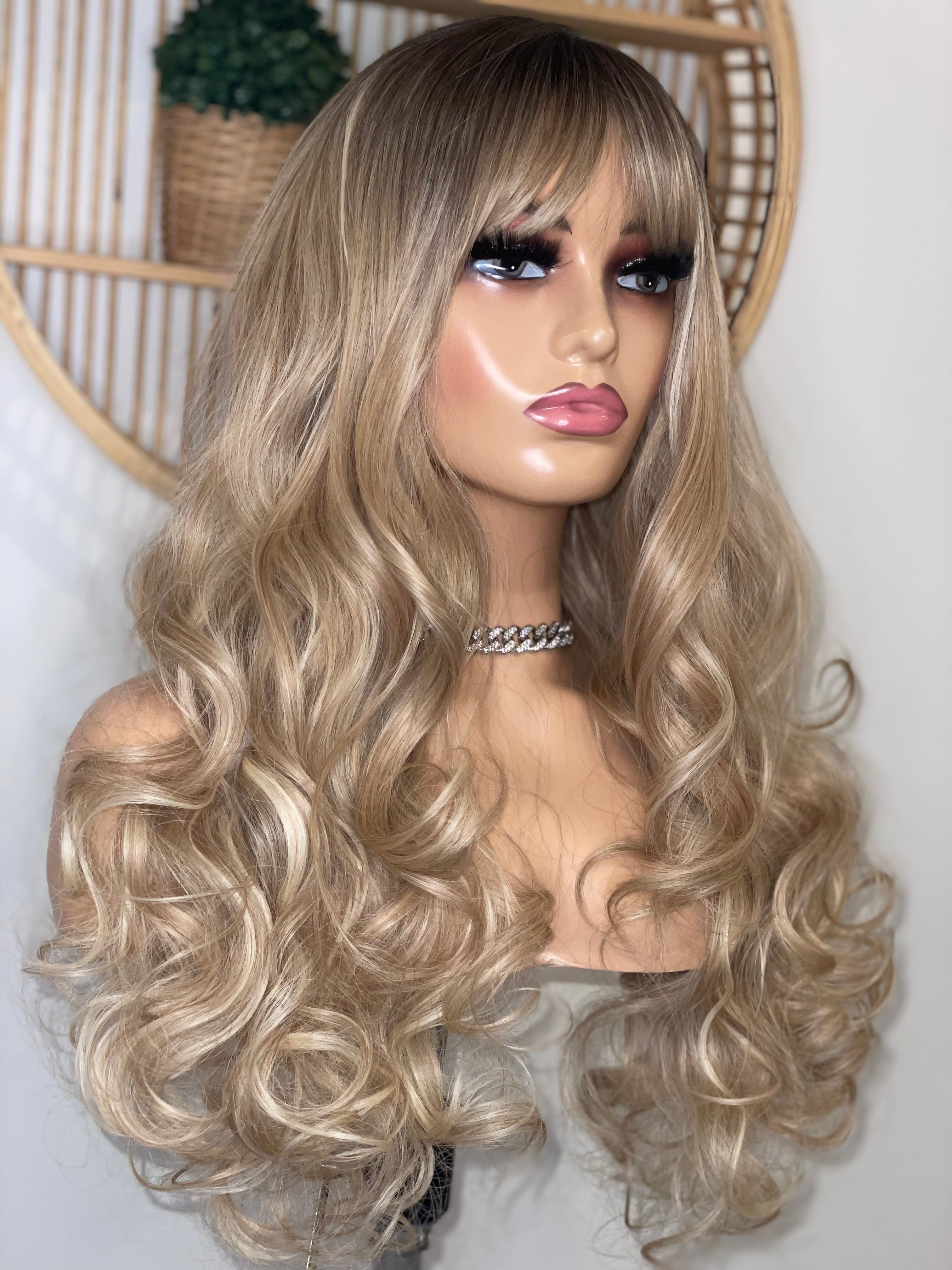 Lisa Synthetic Wig