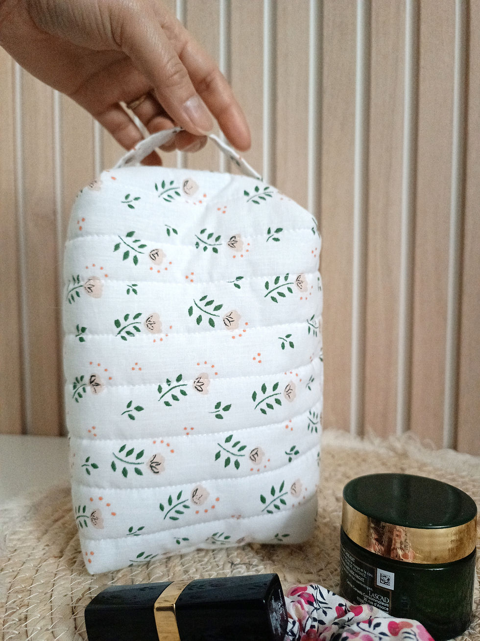 Miniature : Trousse de toilette avec sa anse