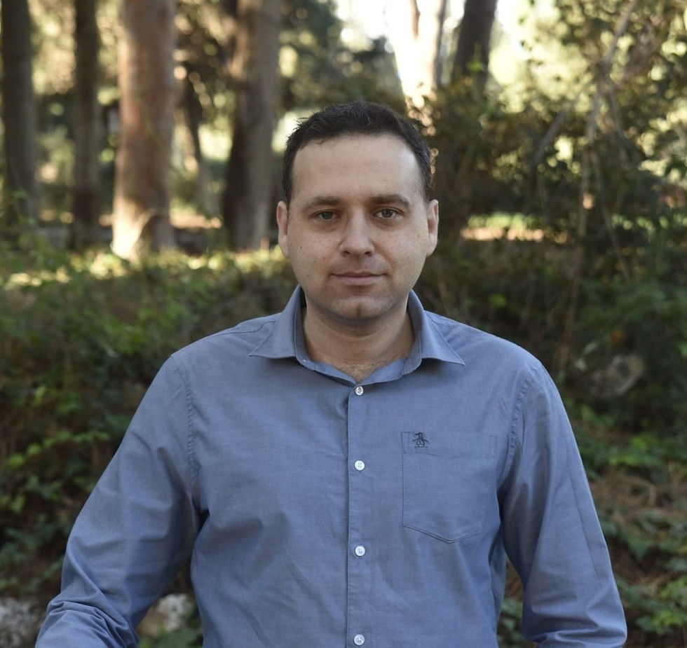 Amir Rosenthal.jpg