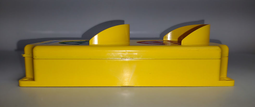 Thumbnail: Nordock Traffic Light, No Box, Needs Screws