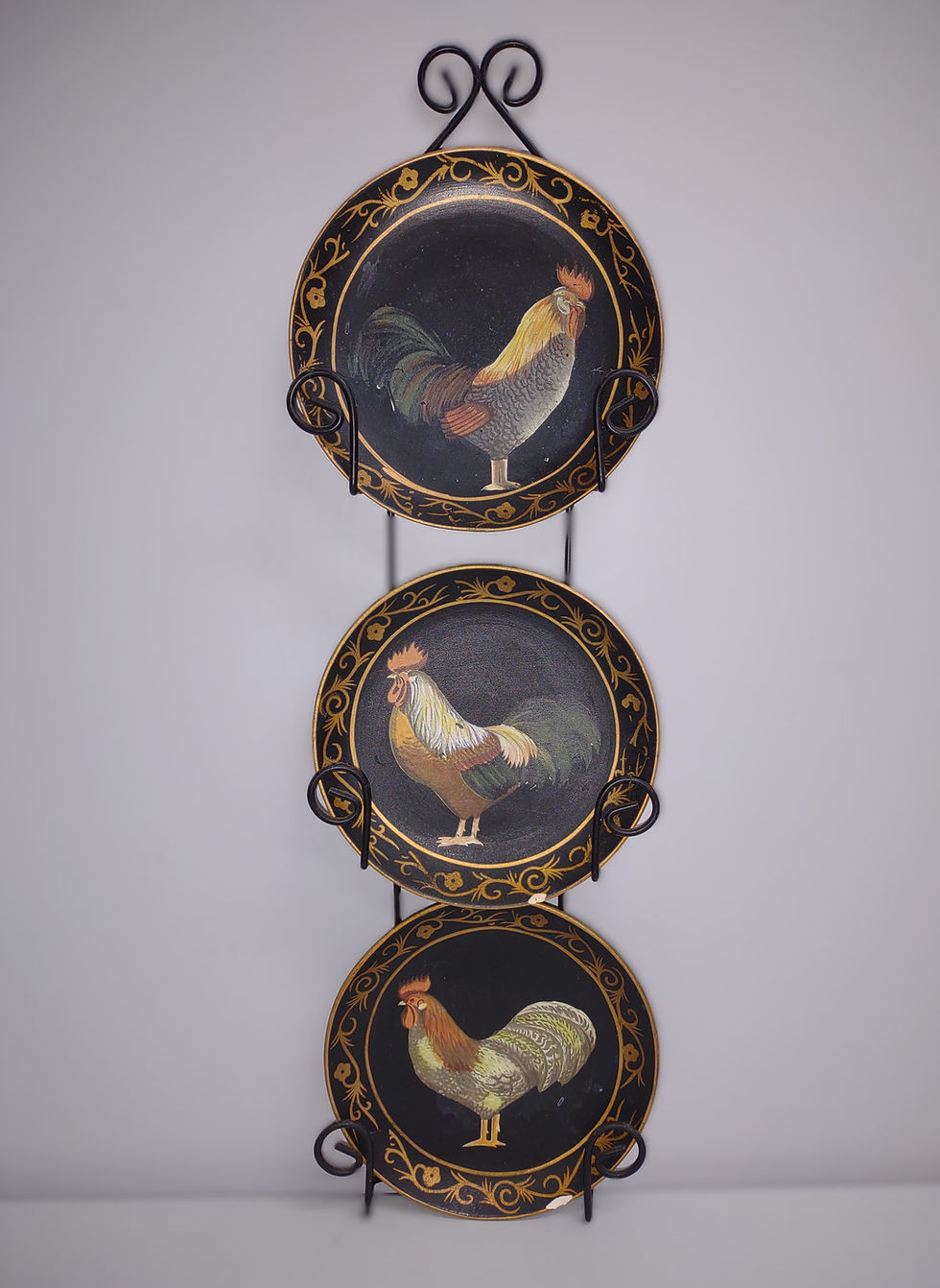 Rooster 3 Plate Hanging Rack