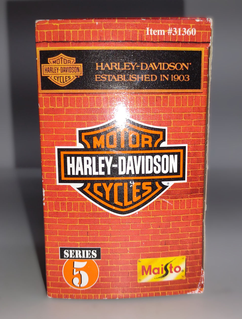 Thumbnail: Harley Davidson Motorcycles 1936 EL Knucklehead Series 5 Collectible