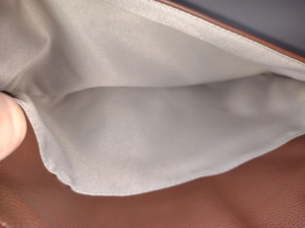 Thumbnail: Thirty-One Relaxed Crossbody Bag in Cappuccino Smooth Pebble