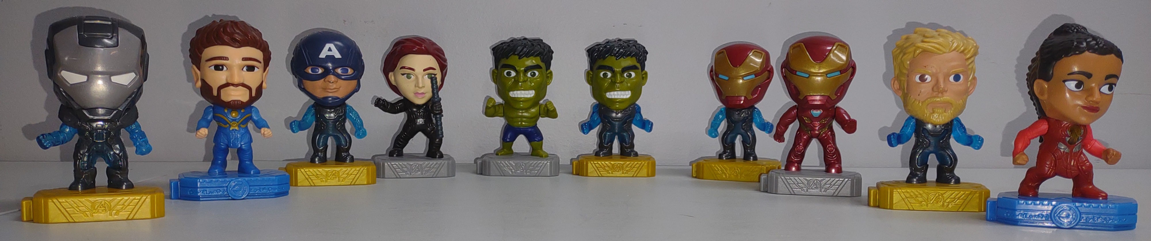 Lot of 10 Toy Figures