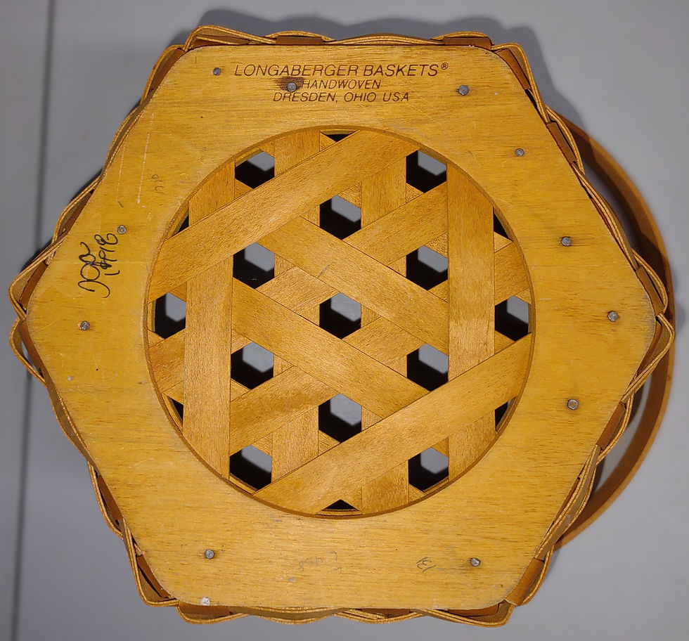 Thumbnail: Longaberger 1997 Christmas Collection Snowflake Basket