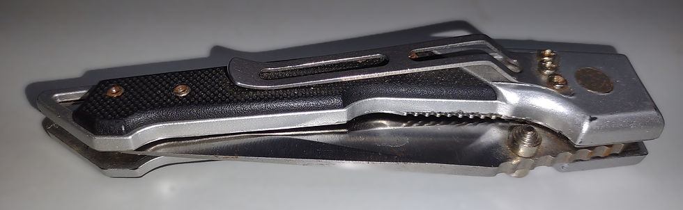 Thumbnail: Black Defender Folding Knife (with clip)
