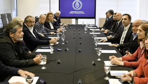 Nuevo borrador de la Reforma Laboral: cambios en vacaciones, indemnizaciones, despidos y plataformas digitales