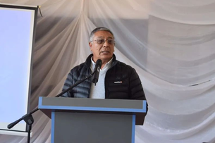 Valle Fértil aún no pagó los sueldos de diciembre a la planta política y crece la tensión interna