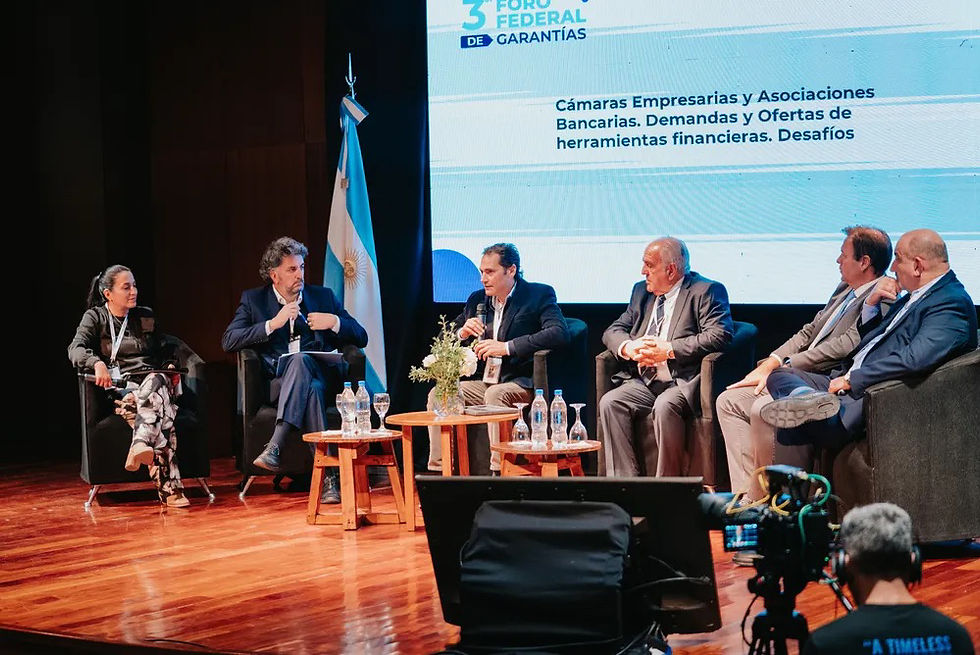 Empresarios reclamaron más financiamiento para impulsar el crecimiento productivo