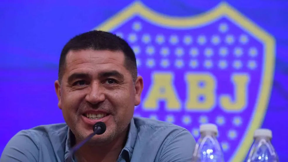 Riquelme apunta a un técnico mundialista para liderar el nuevo proyecto de Boca Juniors