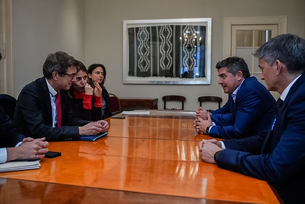 Francia quiere invertir en minería y energía en San Juan