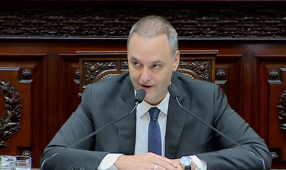 Adorni se sumó al Régimen Simplificado de Ganancias y aseguran que no está vinculado a un blanqueo de capitales
