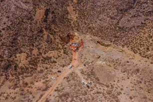 Hualilán avanza hacia su primera producción de oro en enero de 2026 tras asegurar una inversión de 30 millones de dólares australianos