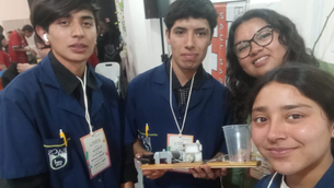 Alumnos de la Esc. Agrotecnica Cornelio Saavedra brillan en los Premios Fundación Grupo Petersen con un proyecto innovador de riego inteligente