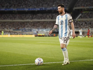 La Selección Argentina define el equipo para enfrentar a Venezuela con Messi como líder