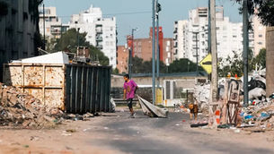 Pobreza en Argentina: prevén que el dato de INDEC se ubique cerca del 30%