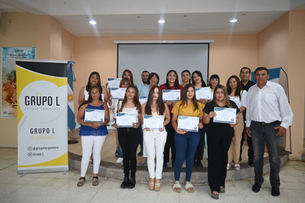 Entrega de certificados de la capacitación en Cuidado de Adultos Mayores en Iglesia