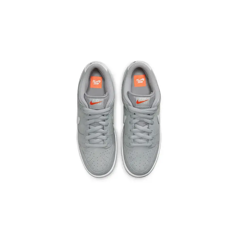 Thumbnail: Nike SB Dunk Low Grey Gum
