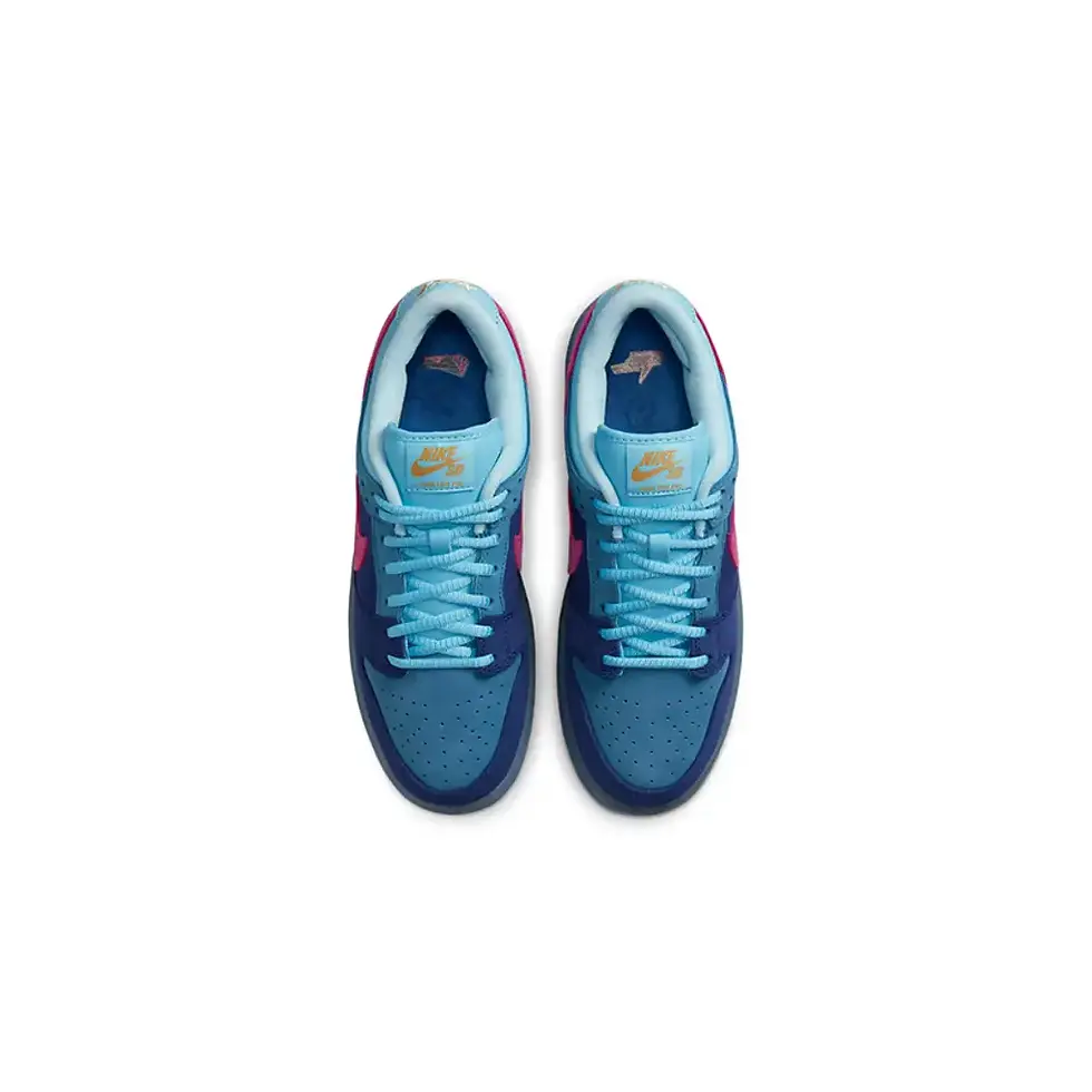 Thumbnail: Run The Jewels x Nike SB Dunk Low Blue Pink