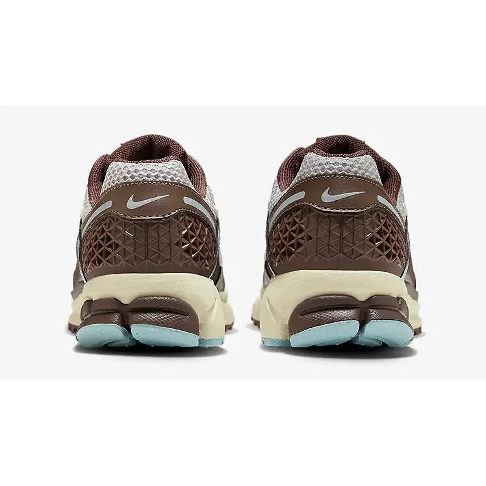 Thumbnail: Nike Zoom Vomero 5 'Earth Fossil'