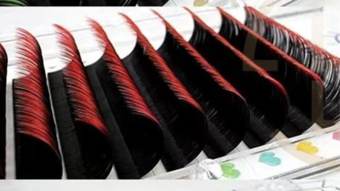 Metallic Tipped Lash Trays