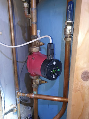 Boiler circulation pump and copper pipes