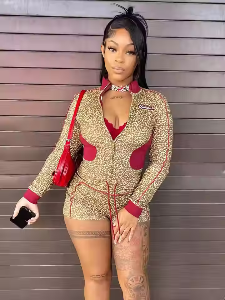 Women’s Leopard Print 2-Piece Shorts Set – Zip Crop Jacket & Sporty Streetwear O