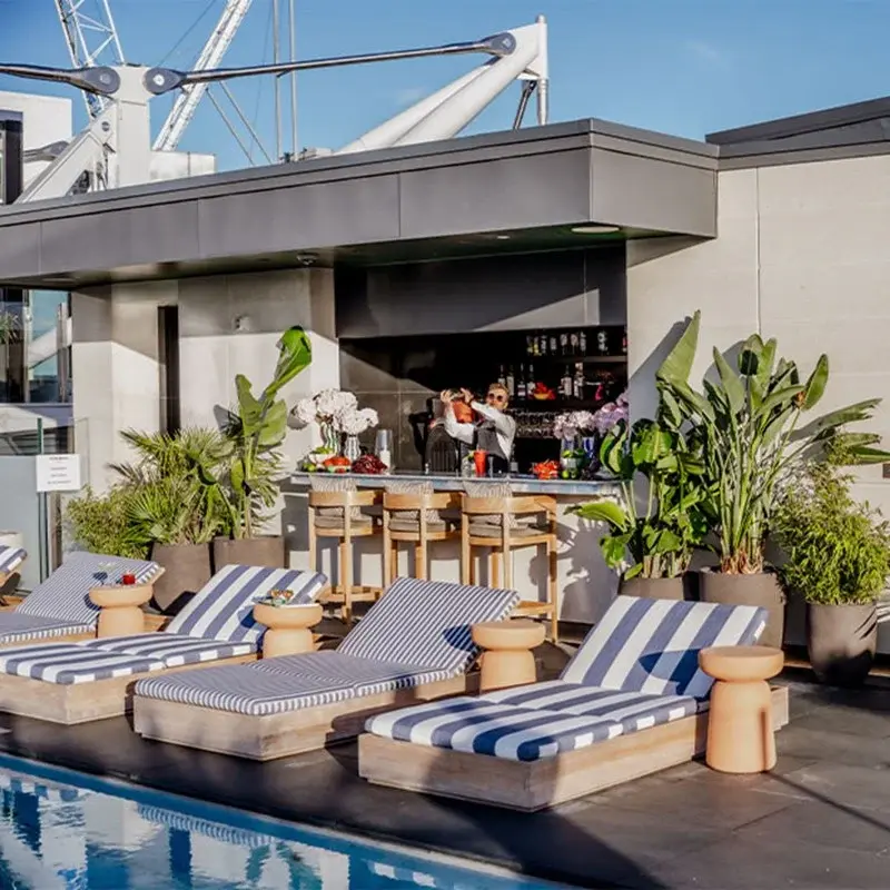 The Berkeley La Môme & Capri In The Sun Rooftop
