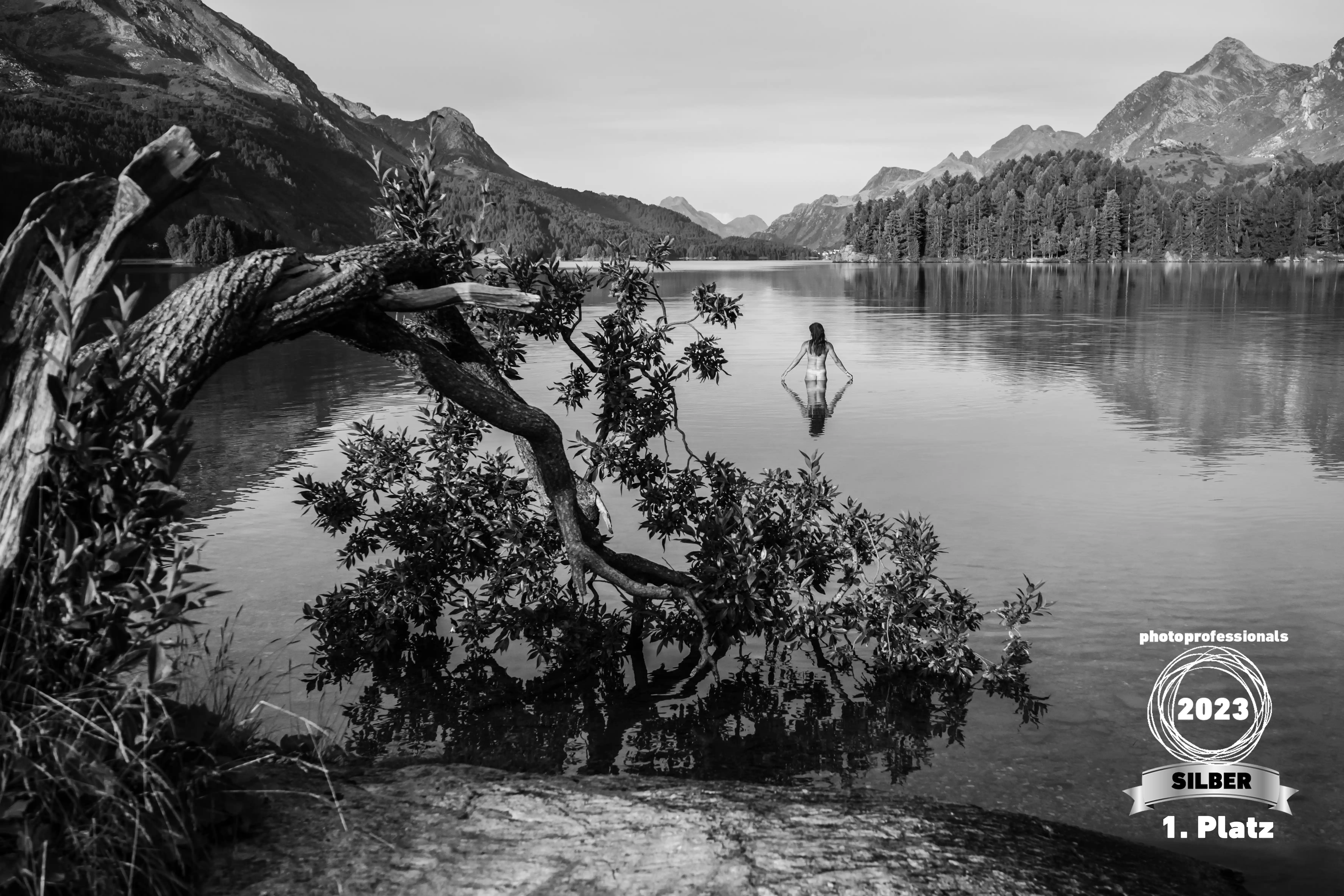 Jahreswettbewerb Foto-Wettbewerb 2023 des Vereins photoprofessionals, Thema "Nackt", 1. Rang