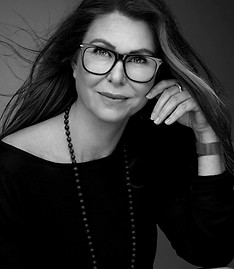 nwww-martina-932x932_edited.jpg