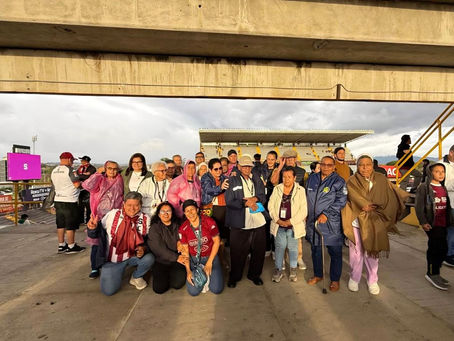 Nunca es tarde para soñar: adultos mayores viven su primera visita a un estadio