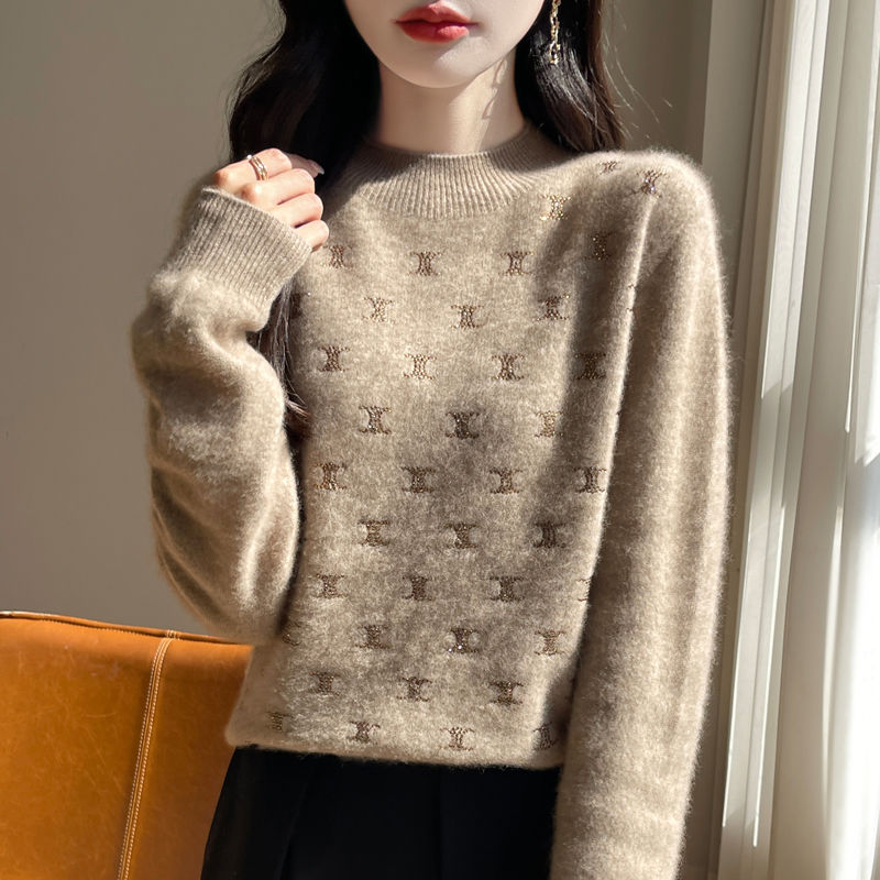 Cozy Crest Knit