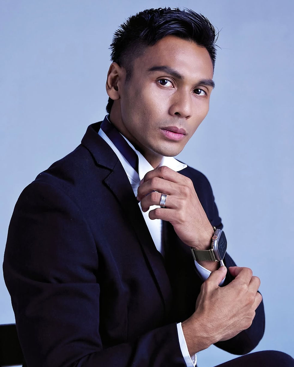 Elegance in every frame ✨ Watch as our second runner up Asyraf steps into his finest with