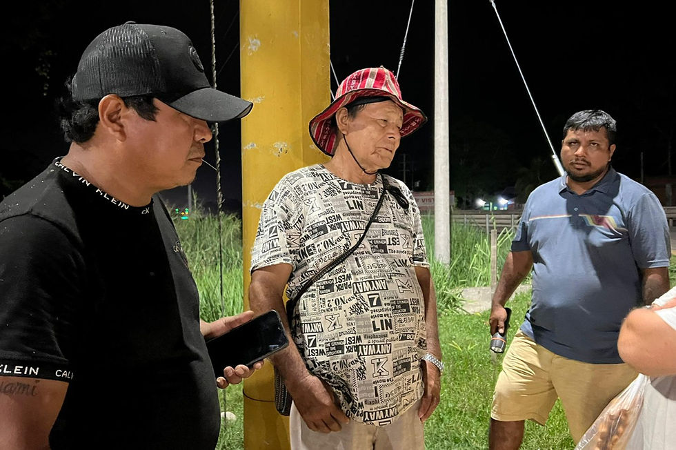 Canteño y Loco Ciro al lado de alias Shego, capturado con drogas en el pasado.