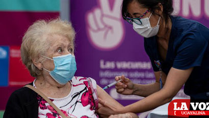 Chile se convierte en el país que más rápido vacuna contra la COVID-19 en el mundo, superó a Israel