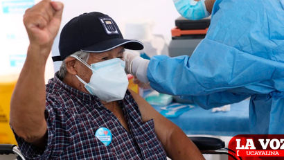 Adultos mayores recibirán segunda dosis de AstraZeneca este martes