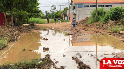 MUNICIPIO DE YARINACOCHA DEJA CALLES EN MAL ESTADO